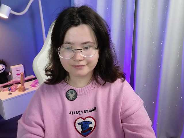 Alicezen live cam on BongaCams
