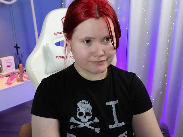 Alicezen live cam on BongaCams