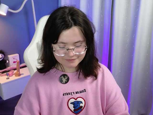 Alicezen live cam on BongaCams