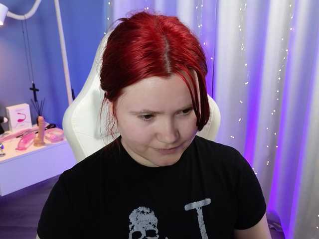 Alicezen live cam on BongaCams