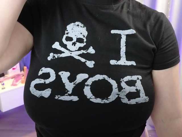 Alicezen live cam on BongaCams