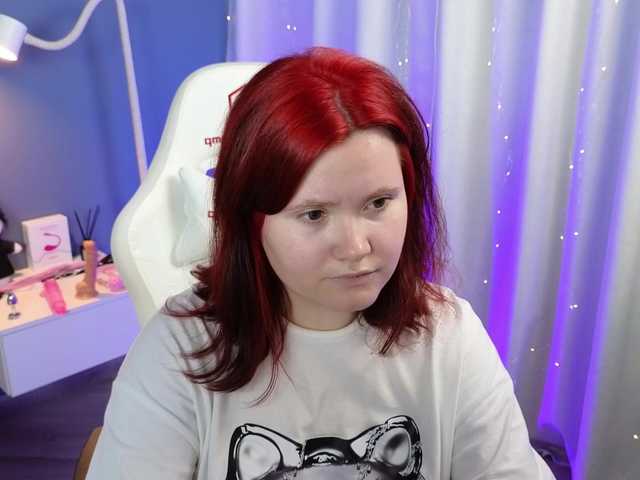 Alicezen live cam on BongaCams