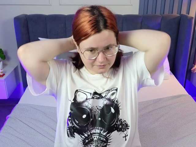 Alicezen live cam on BongaCams