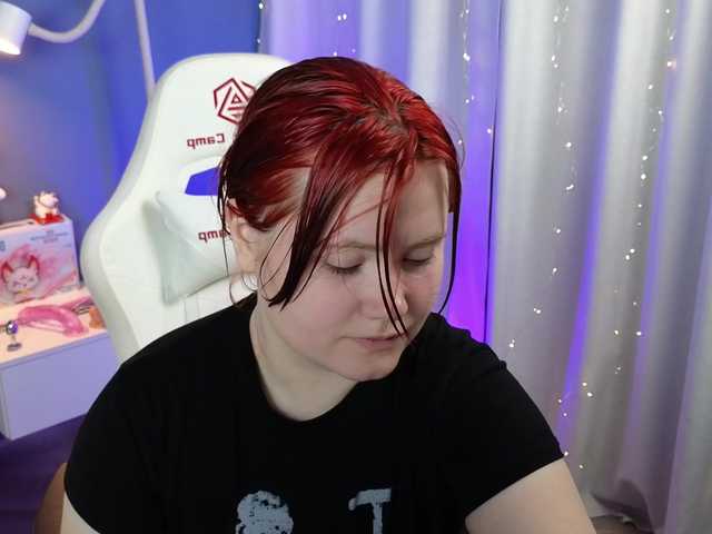 Alicezen live cam on BongaCams