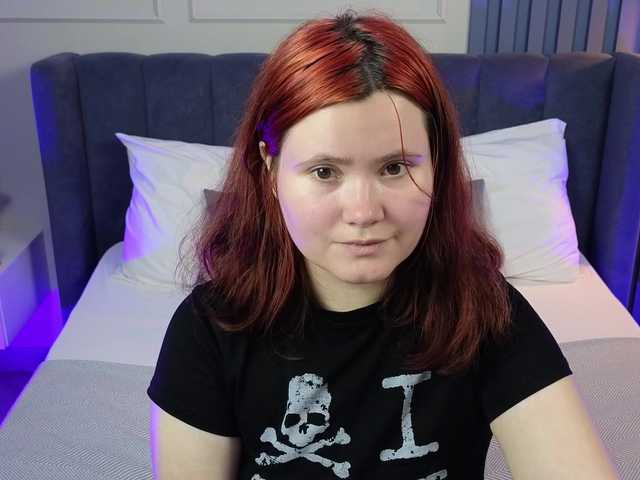Alicezen live cam on BongaCams