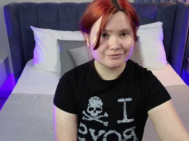 Alicezen live cam on BongaCams