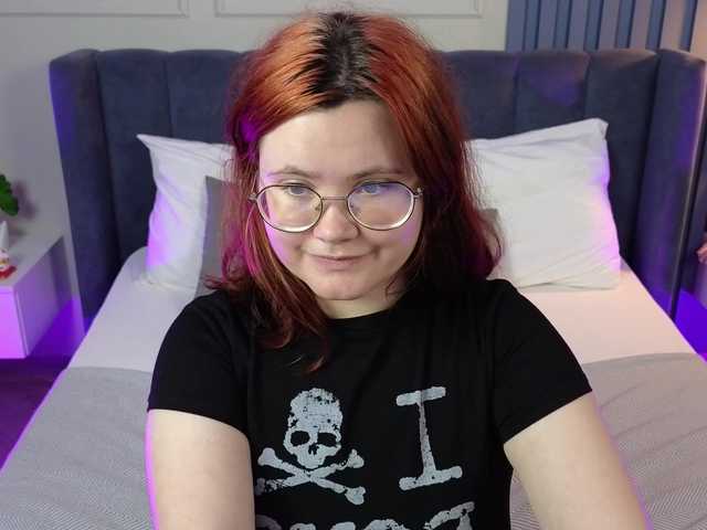 Alicezen live cam on BongaCams