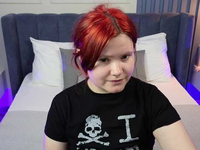 Alicezen live cam on BongaCams