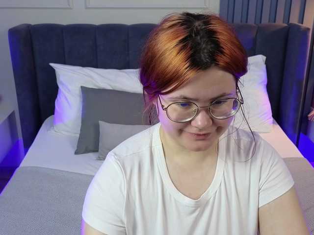Alicezen live cam on BongaCams