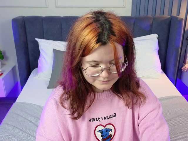 Alicezen live cam on BongaCams