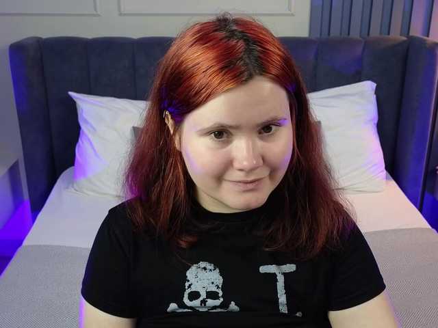 Alicezen live cam on BongaCams