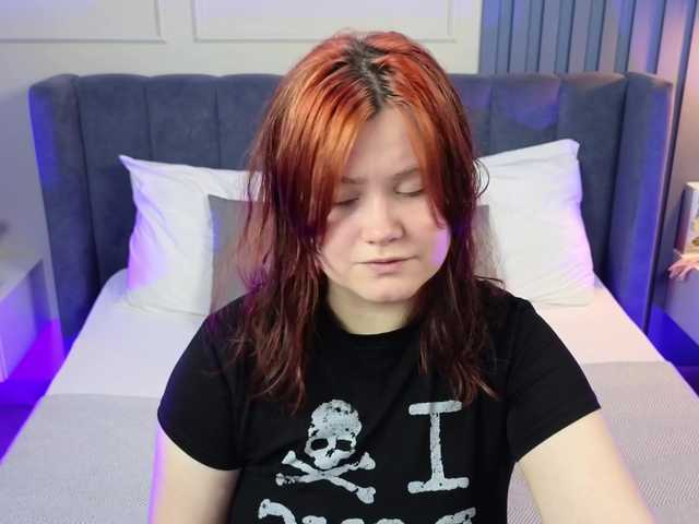 Alicezen live cam on BongaCams