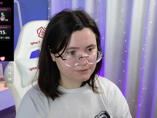 Alicezen live webcam show