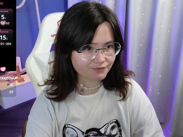 Alicezen live webcam show