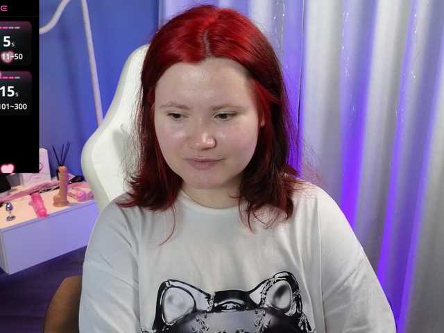 Alicezen live cam on BongaCams