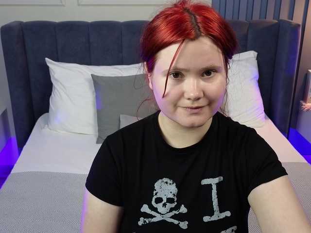 Alicezen live cam on BongaCams