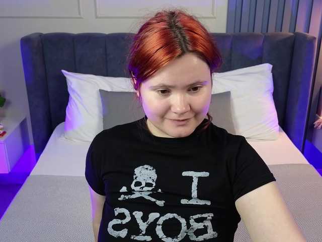 Alicezen live cam on BongaCams