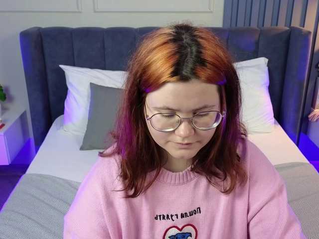 Alicezen live cam on BongaCams