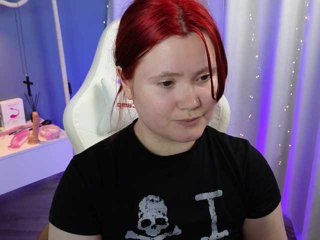 Alicezen live cam on BongaCams
