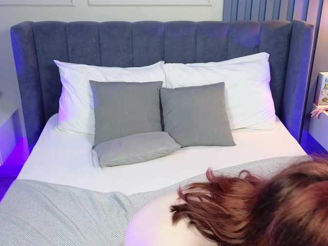 Alicezen live cam on BongaCams