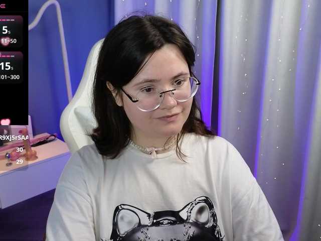 Alicezen live webcam show
