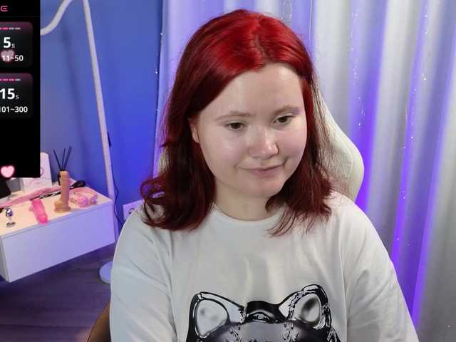 Alicezen live cam on BongaCams