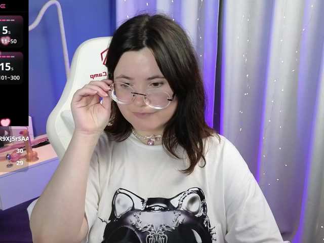 Alicezen live webcam show