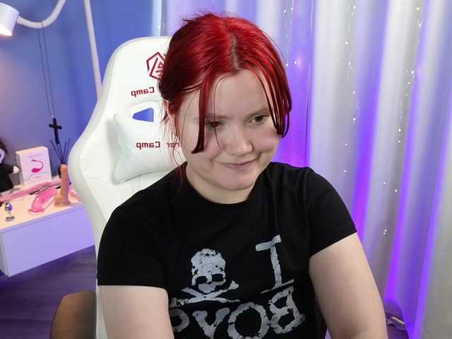 Alicezen live cam on BongaCams