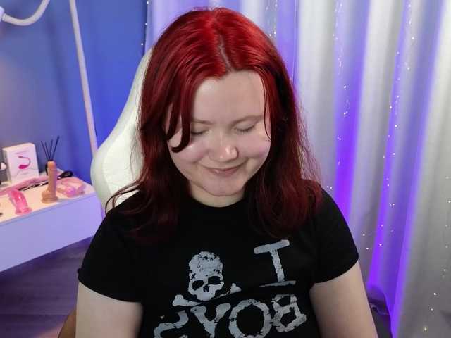 Alicezen live cam on BongaCams