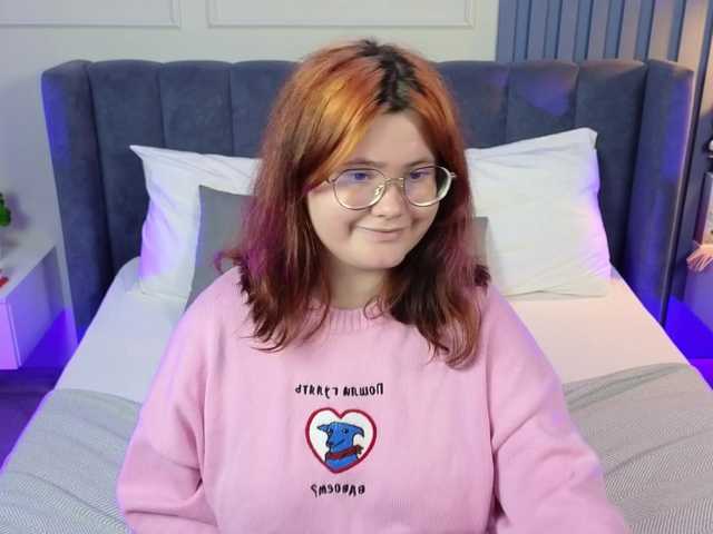 Alicezen live cam on BongaCams