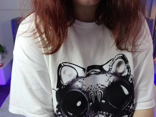 Alicezen live cam on BongaCams