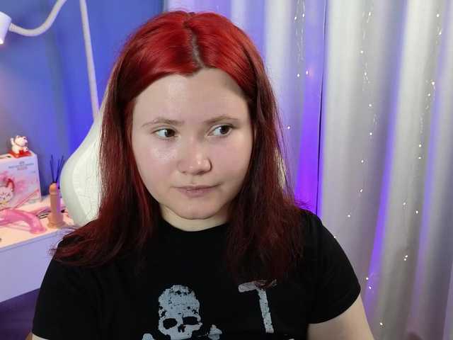 Alicezen live cam on BongaCams