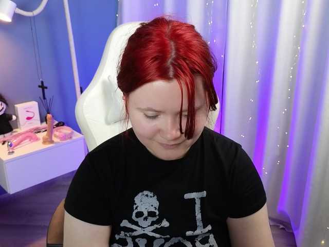 Alicezen live cam on BongaCams