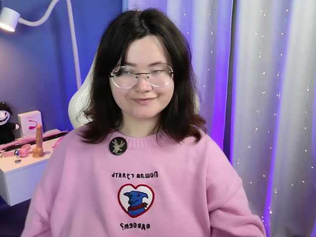 Alicezen live cam on BongaCams
