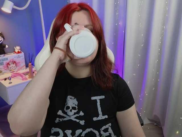 Alicezen live cam on BongaCams