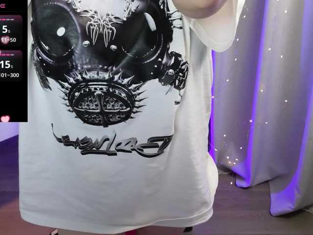 Alicezen live webcam show