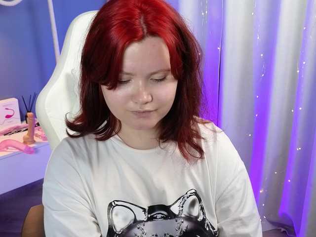 Alicezen live cam on BongaCams