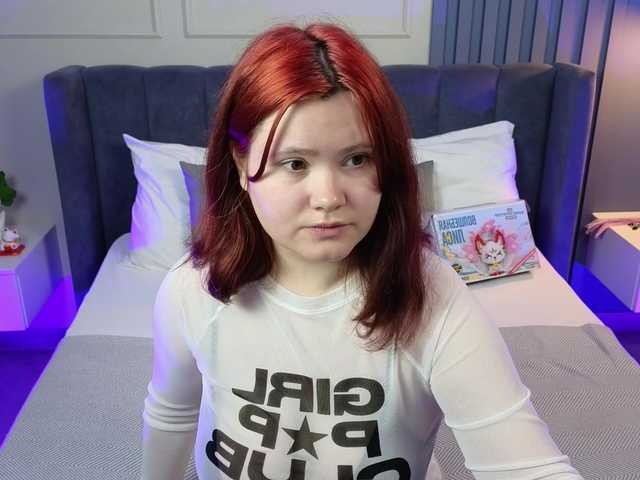 Alicezen live cam on BongaCams