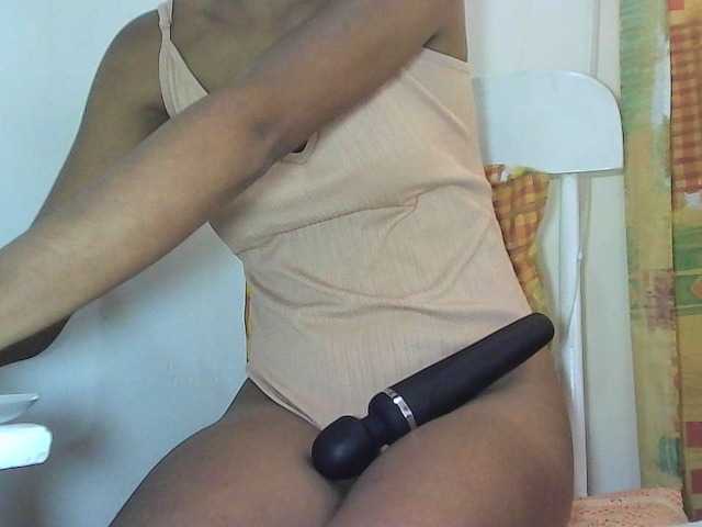 Jhoannah live cam on BongaCams