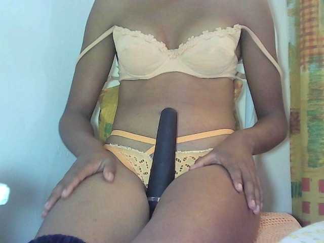 Jhoannah live cam on BongaCams