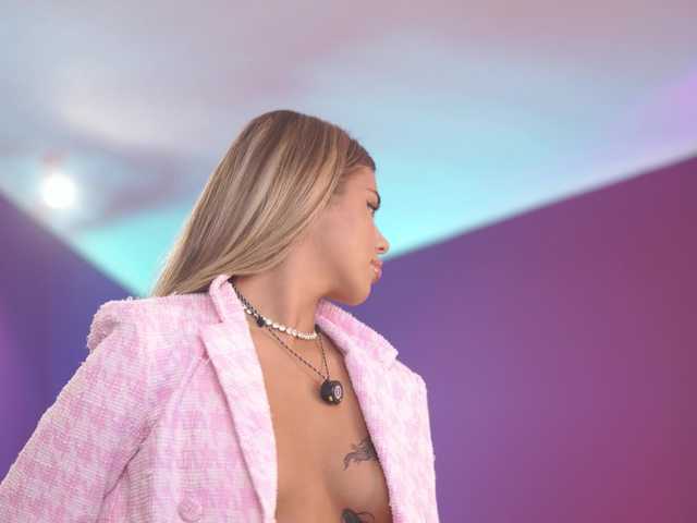 ChiaraConti live cam on BongaCams