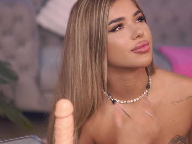 ChiaraConti live cam on BongaCams