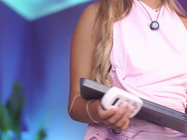 ChiaraConti live cam on BongaCams