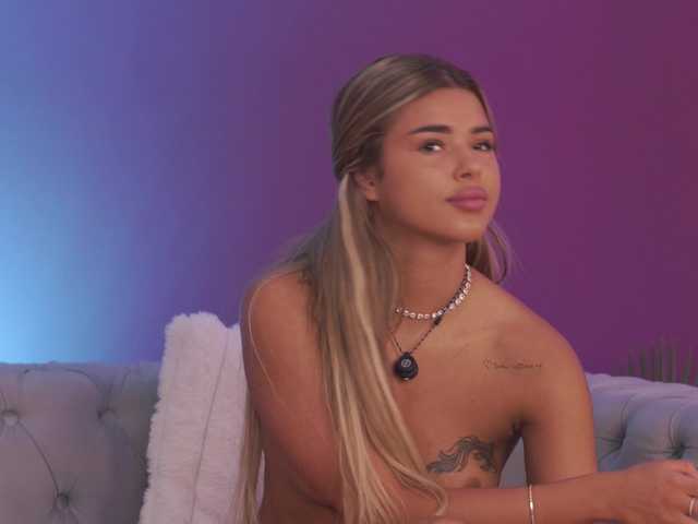 ChiaraConti live cam on BongaCams