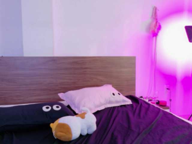 lolykari live cam on BongaCams