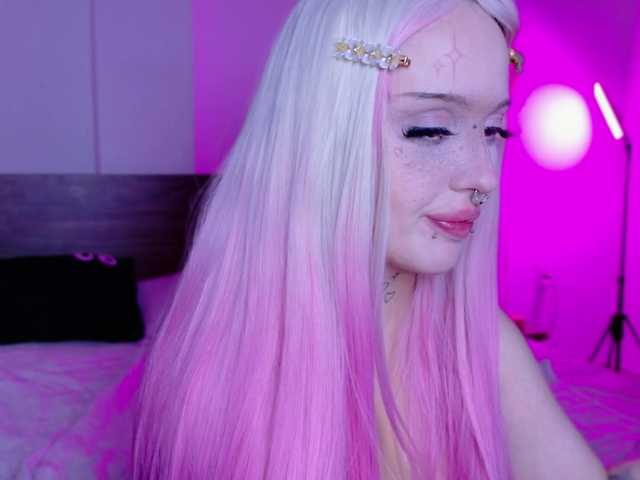 lolykari cam belle