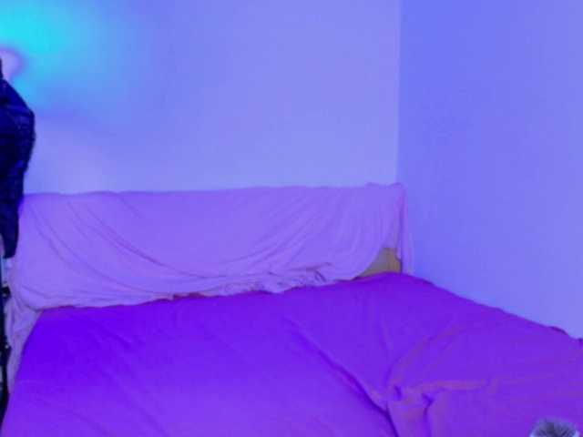 lolykari live cam on BongaCams