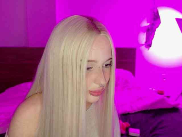 lolykari webcam