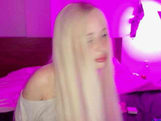 lolykari webcam