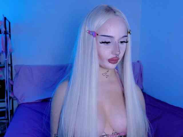 lolykari webcam